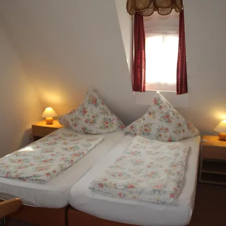 Becker Pensjonat 3*